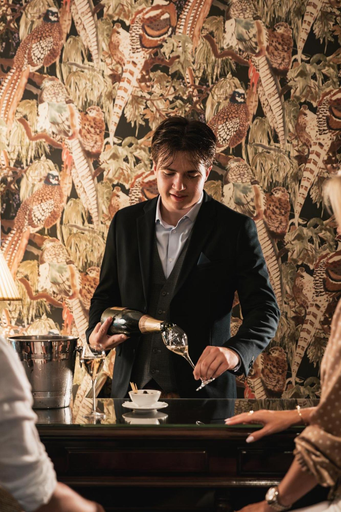 De Lindenhoeve Boutique Hotel Слойс Екстериор снимка